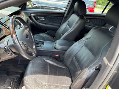 2015 Ford Taurus Limited