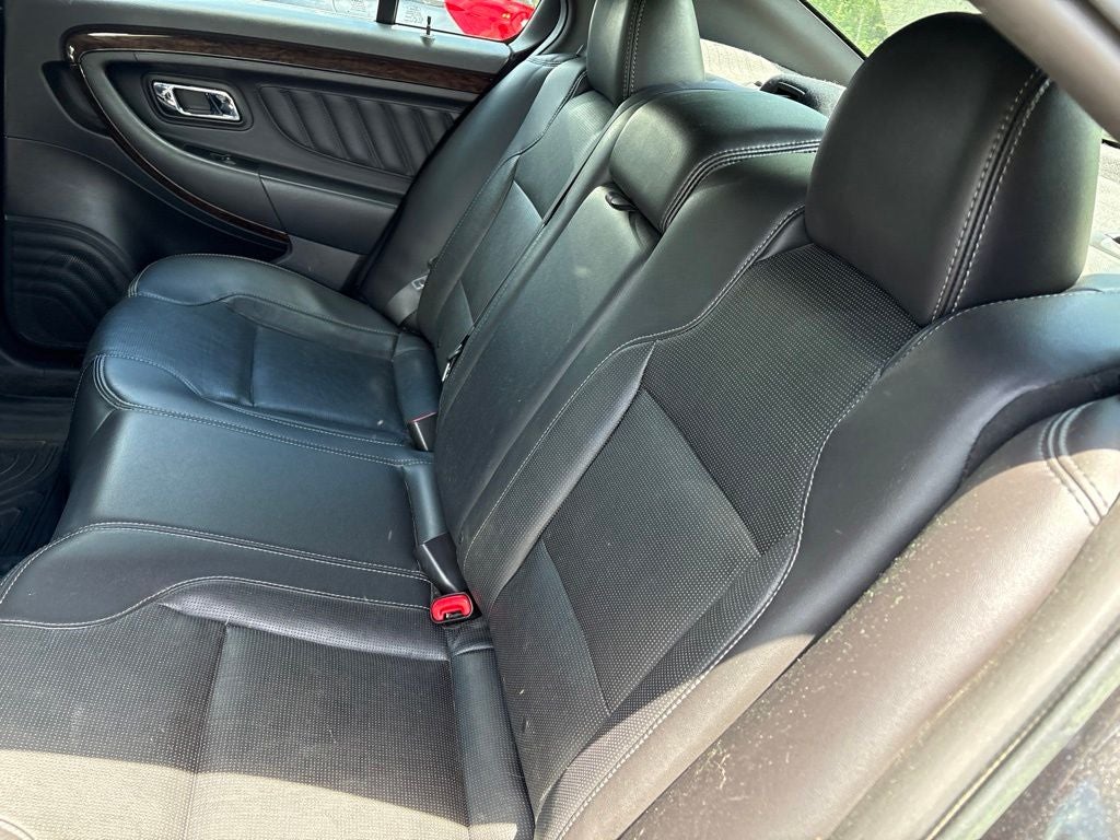 2015 Ford Taurus Limited