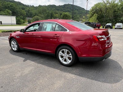 2016 Ford Taurus SEL