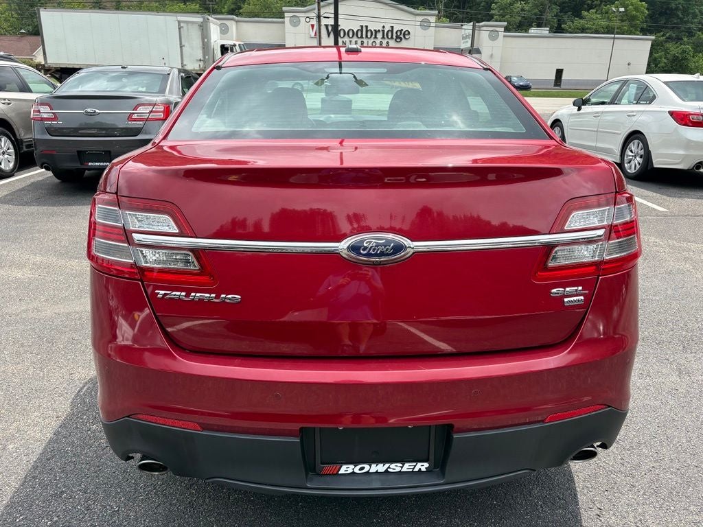 2016 Ford Taurus SEL