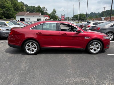 2016 Ford Taurus SEL