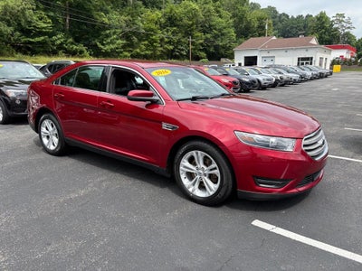 2016 Ford Taurus SEL