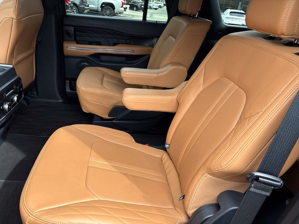 2024 Ford Expedition Platinum
