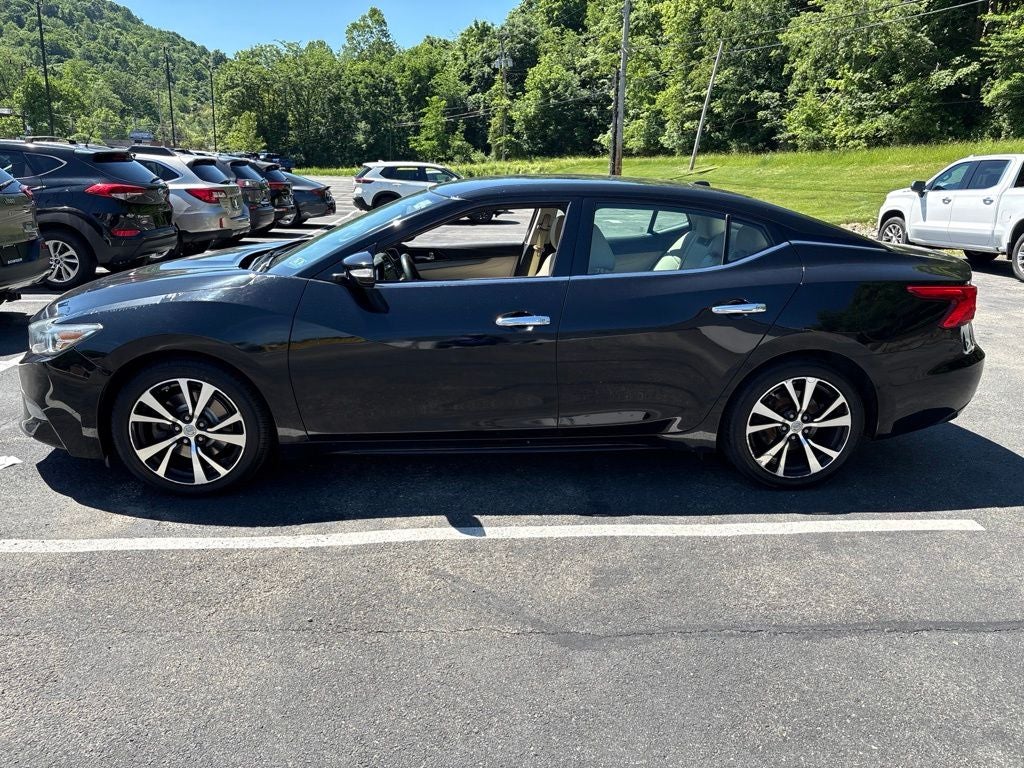 Used 2018 Nissan Maxima SV with VIN 1N4AA6AP9JC392157 for sale in Monroeville, PA