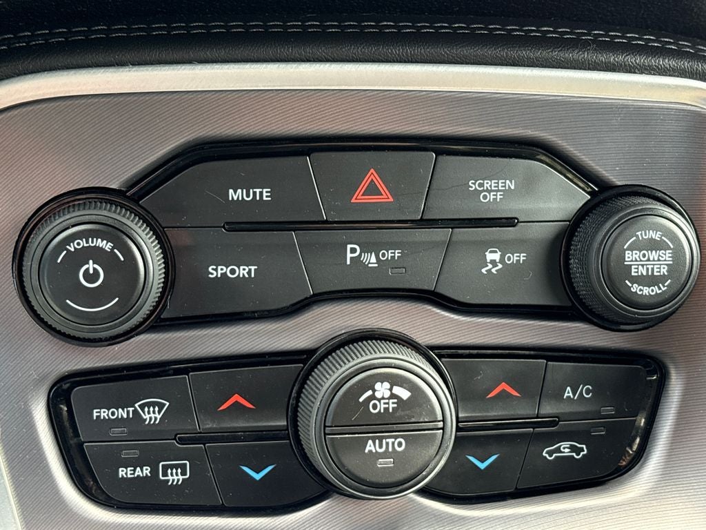 2021 Dodge Challenger SXT AWD