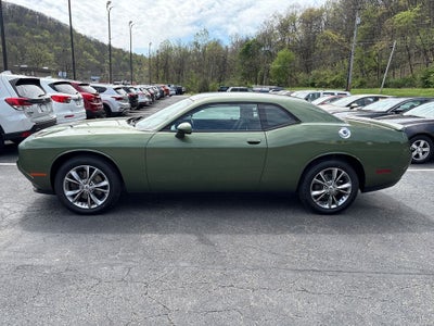 2021 Dodge Challenger SXT AWD