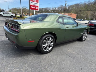 2021 Dodge Challenger SXT AWD
