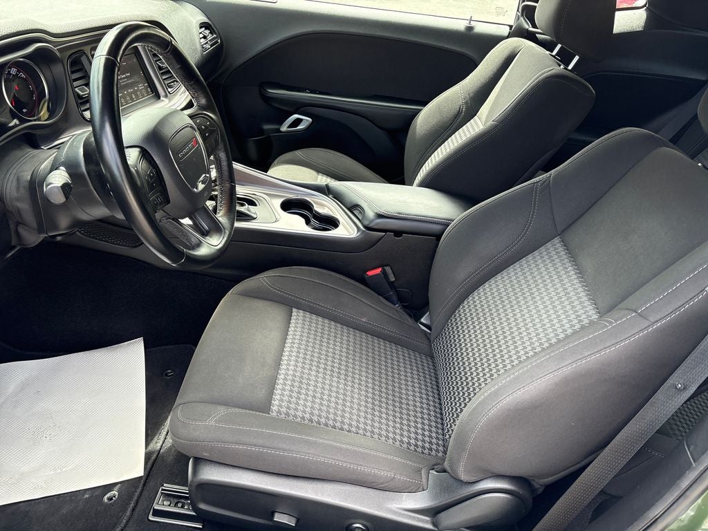 2021 Dodge Challenger SXT AWD