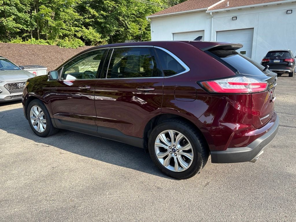 2022 Ford Edge Titanium
