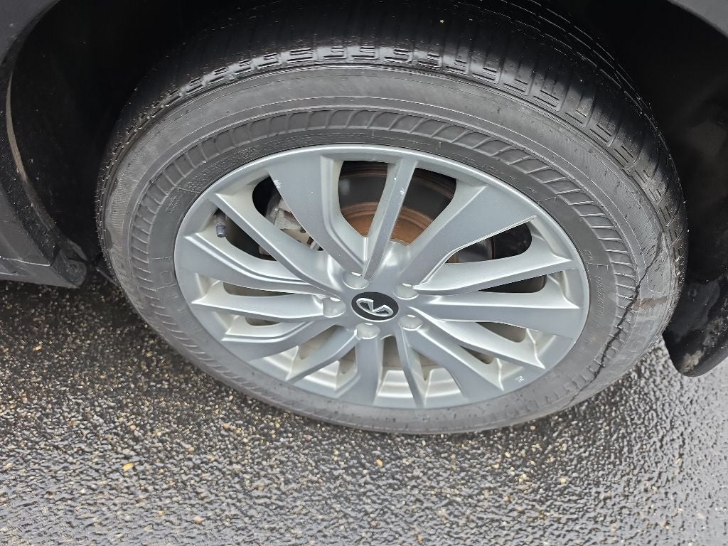 2023 INFINITI QX50 LUXE