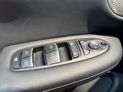 2023 INFINITI QX50 LUXE