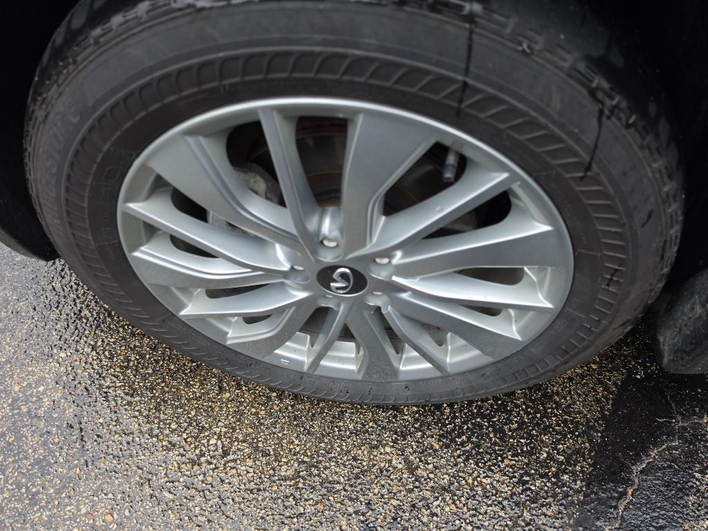 2023 INFINITI QX50 LUXE