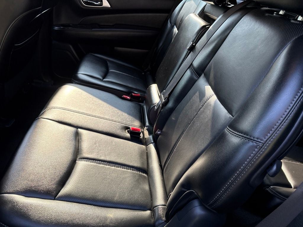 2015 Nissan Pathfinder Platinum