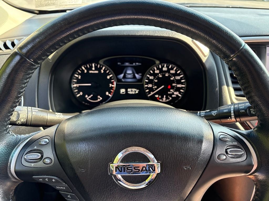 2015 Nissan Pathfinder Platinum