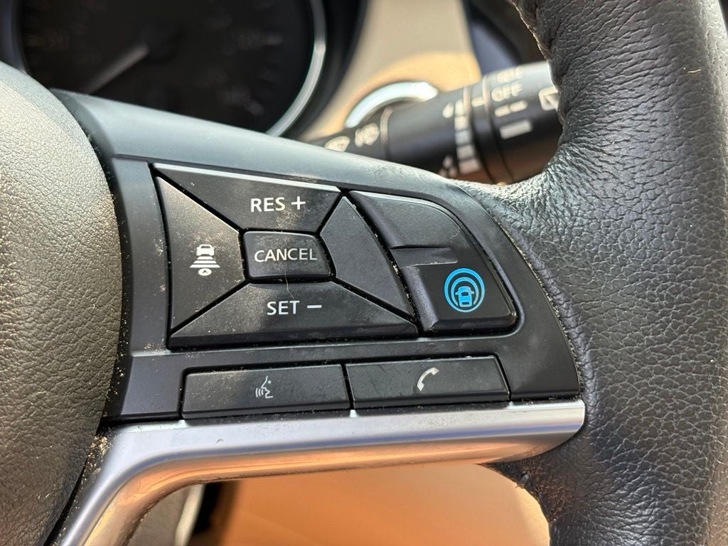2020 Nissan Rogue SL