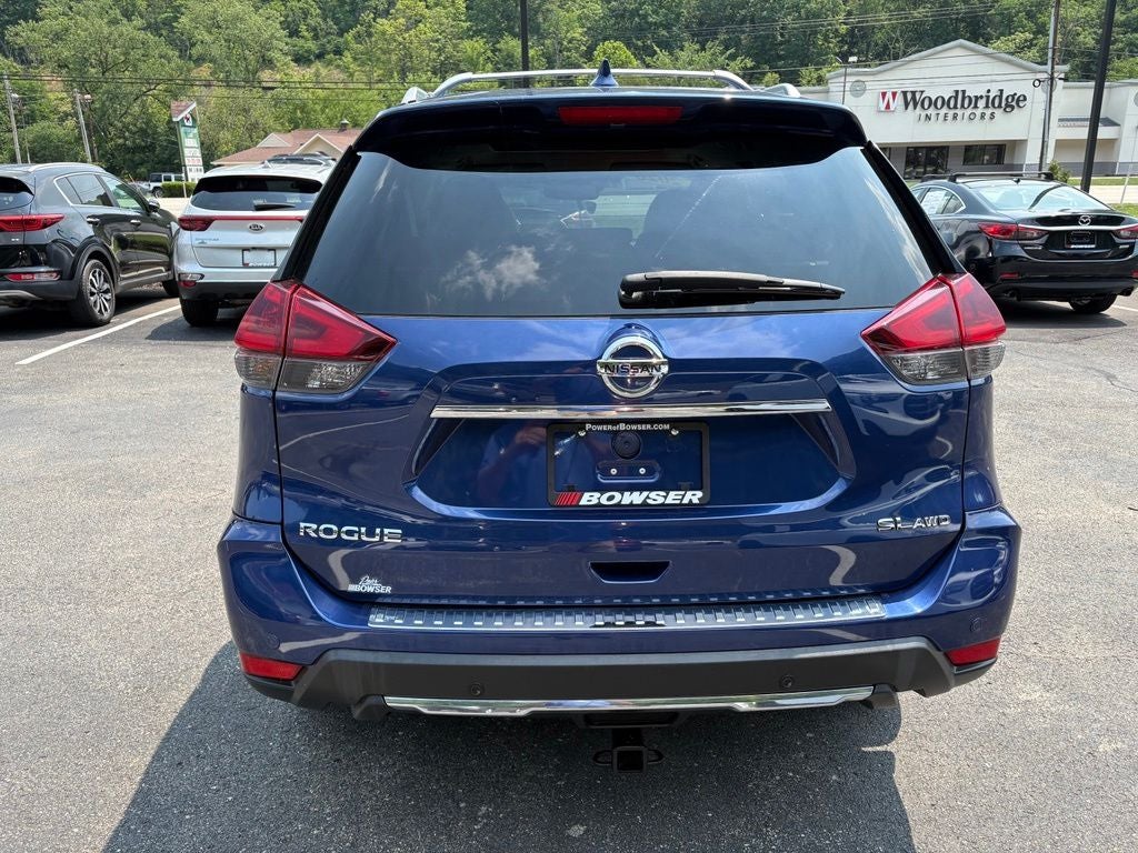 2020 Nissan Rogue SL