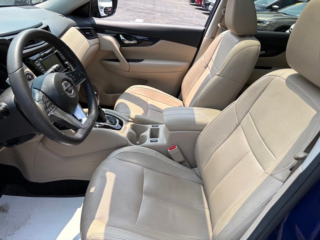 2020 Nissan Rogue SL