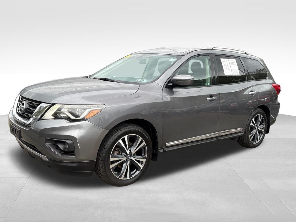2017 Nissan Pathfinder Platinum