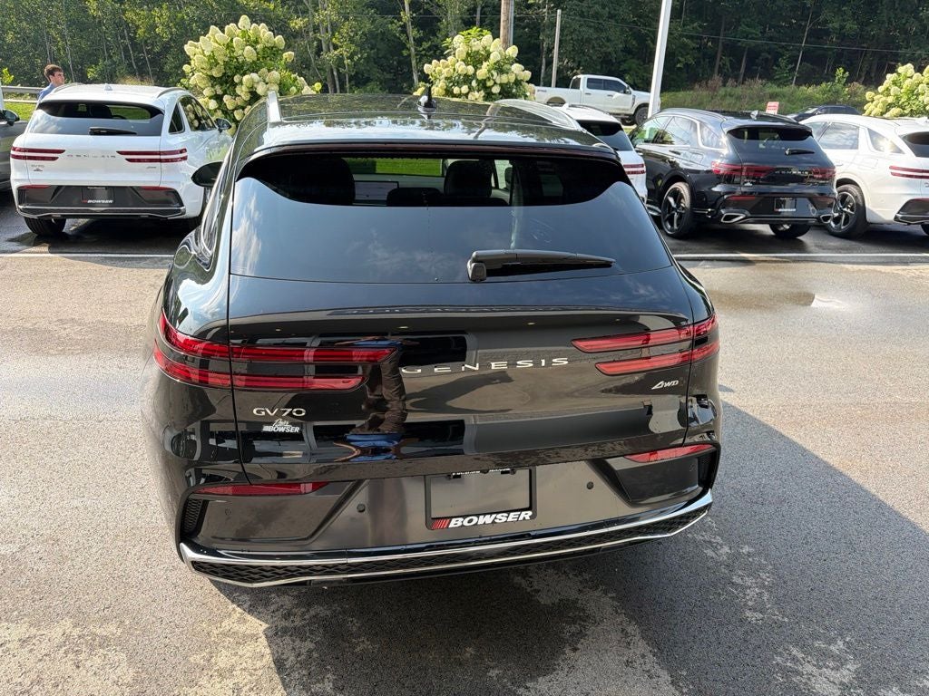 2026 Genesis GV70 2.5T