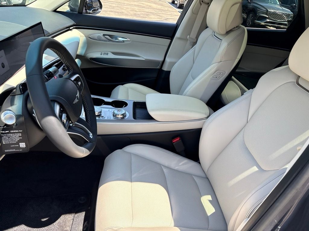 2026 Genesis GV70 2.5T Select