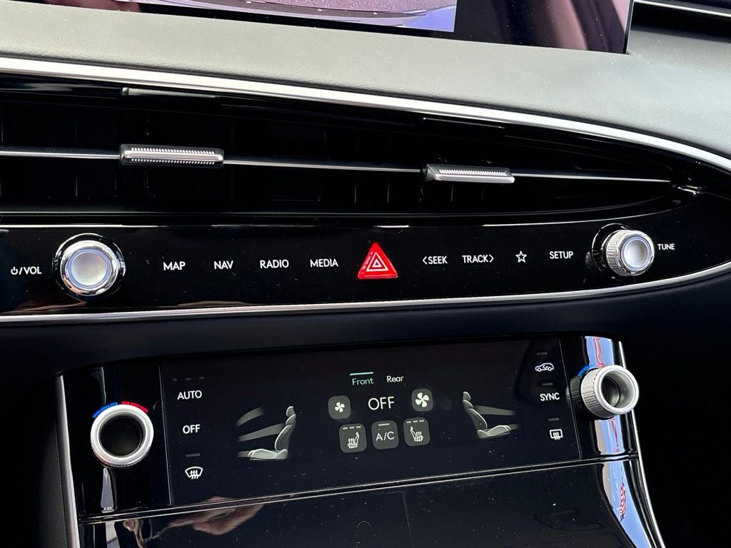 2026 Genesis GV70 2.5T