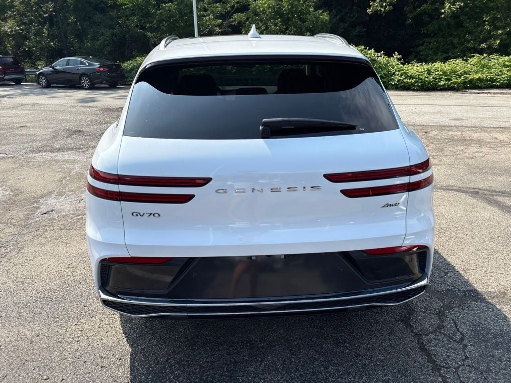 2026 Genesis GV70 2.5T Advanced