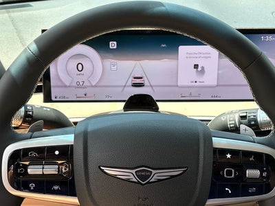 2026 Genesis GV70 2.5T Advanced