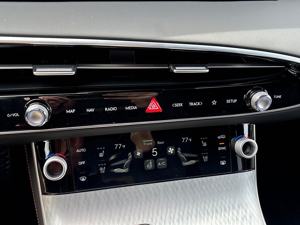 2026 Genesis GV70 2.5T Sport Prestige