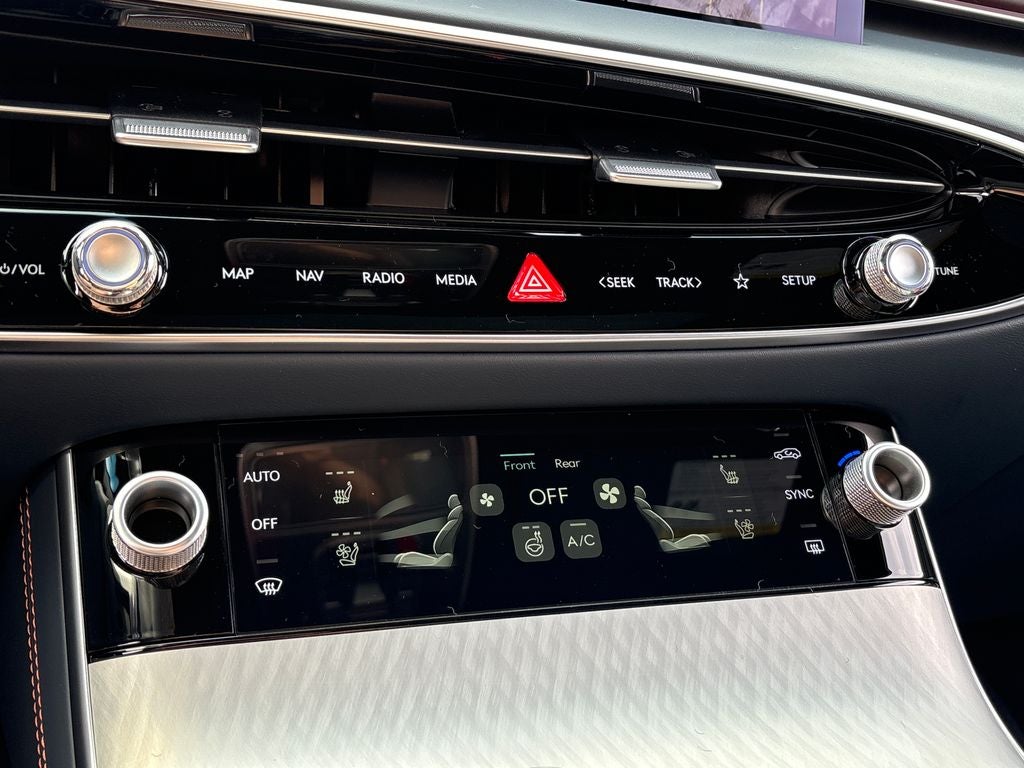 2026 Genesis GV70 2.5T Sport Prestige