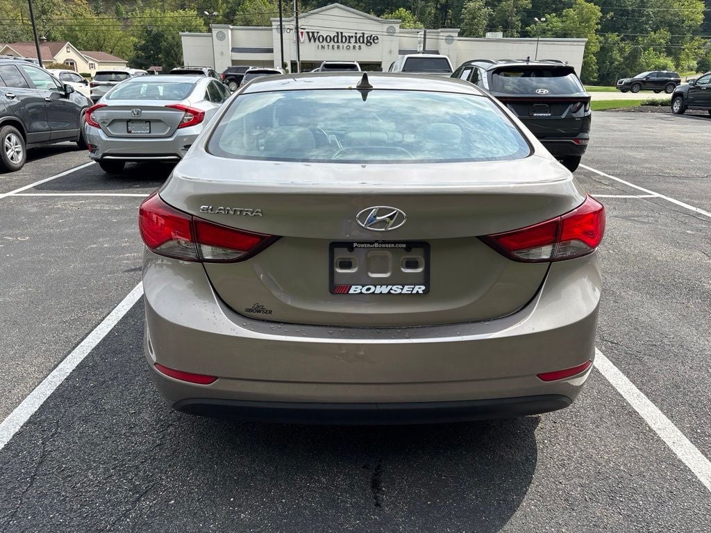 2015 Hyundai Elantra SE