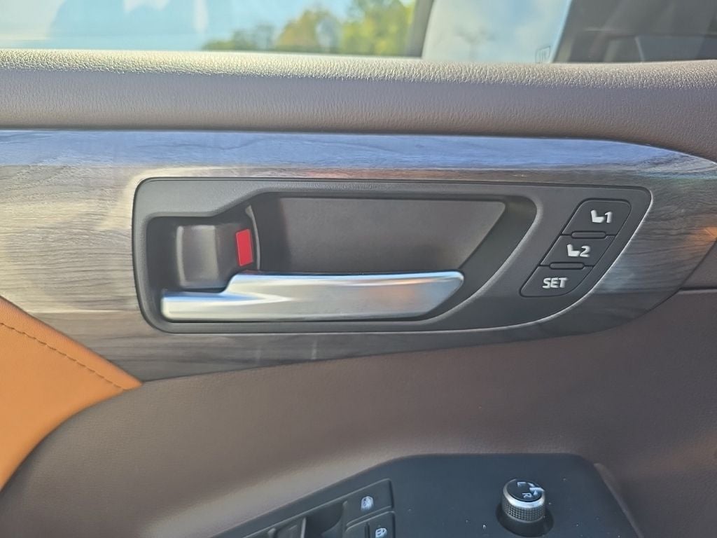2020 Toyota Highlander Platinum