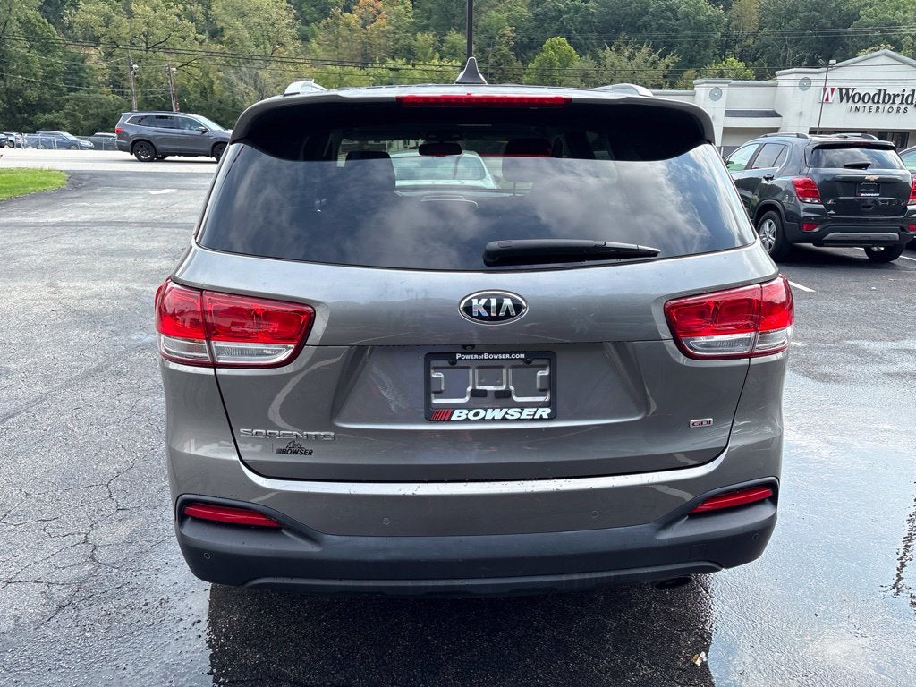 2016 Kia Sorento LX
