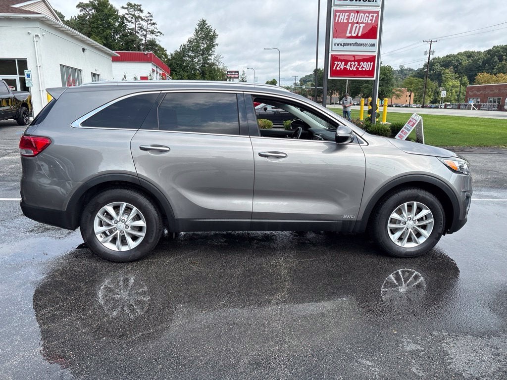 2016 Kia Sorento LX