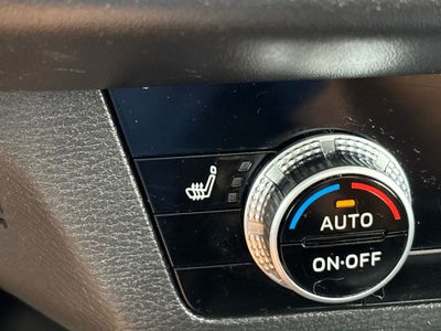 2022 Mitsubishi Outlander Base