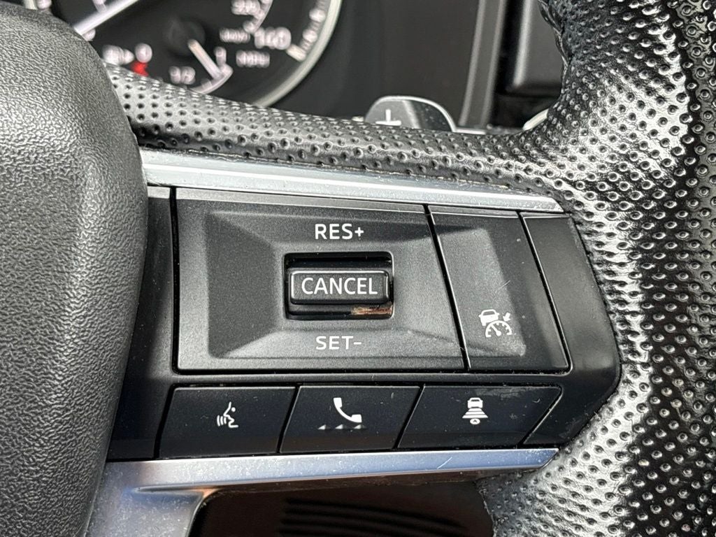 2022 Mitsubishi Outlander Base