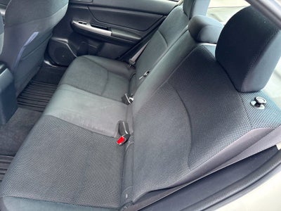 2016 Subaru Impreza 2.0i