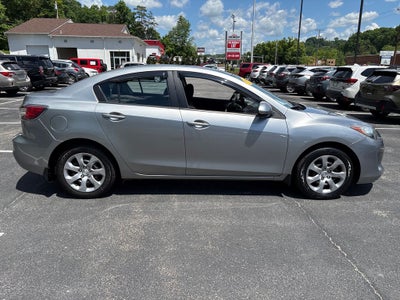 2013 Mazda Mazda3 i Sport