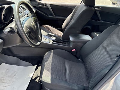 2013 Mazda Mazda3 i Sport