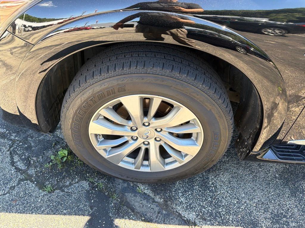 2016 INFINITI QX80 Base