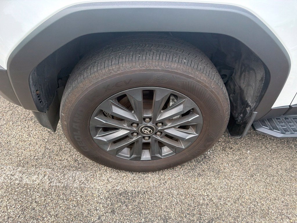 2025 Toyota Land Cruiser Base