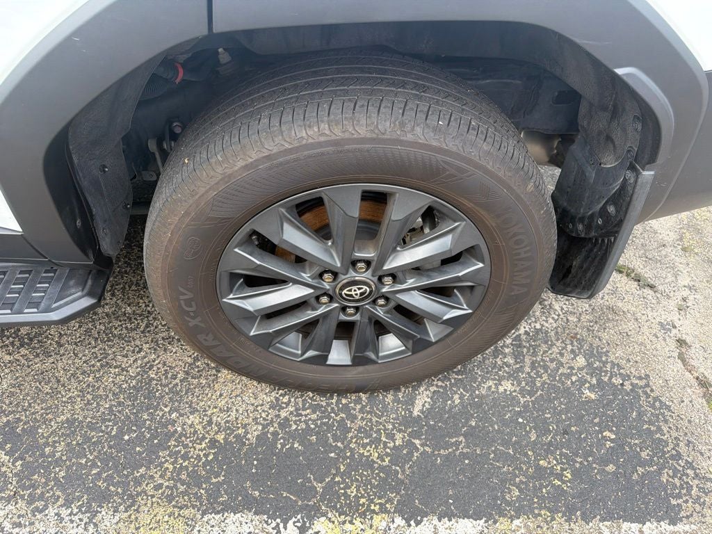 2025 Toyota Land Cruiser Base