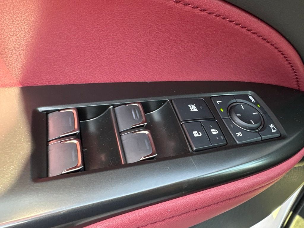 2025 Lexus NX 350h Luxury