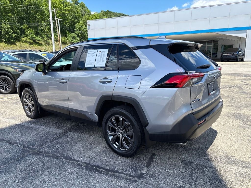 2022 Toyota RAV4 Hybrid XLE Premium