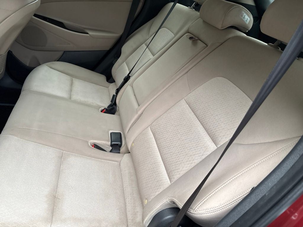 2016 Hyundai Tucson SE
