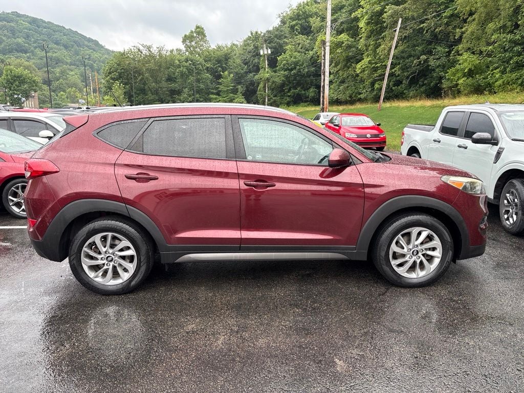 2016 Hyundai Tucson SE