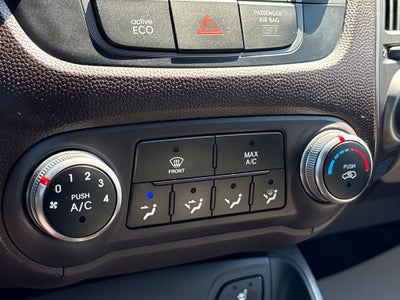 2015 Hyundai Tucson SE