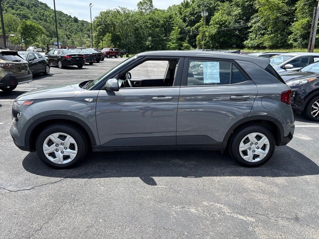 Used 2020 Hyundai Venue SE with VIN KMHRB8A34LU044889 for sale in Monroeville, PA