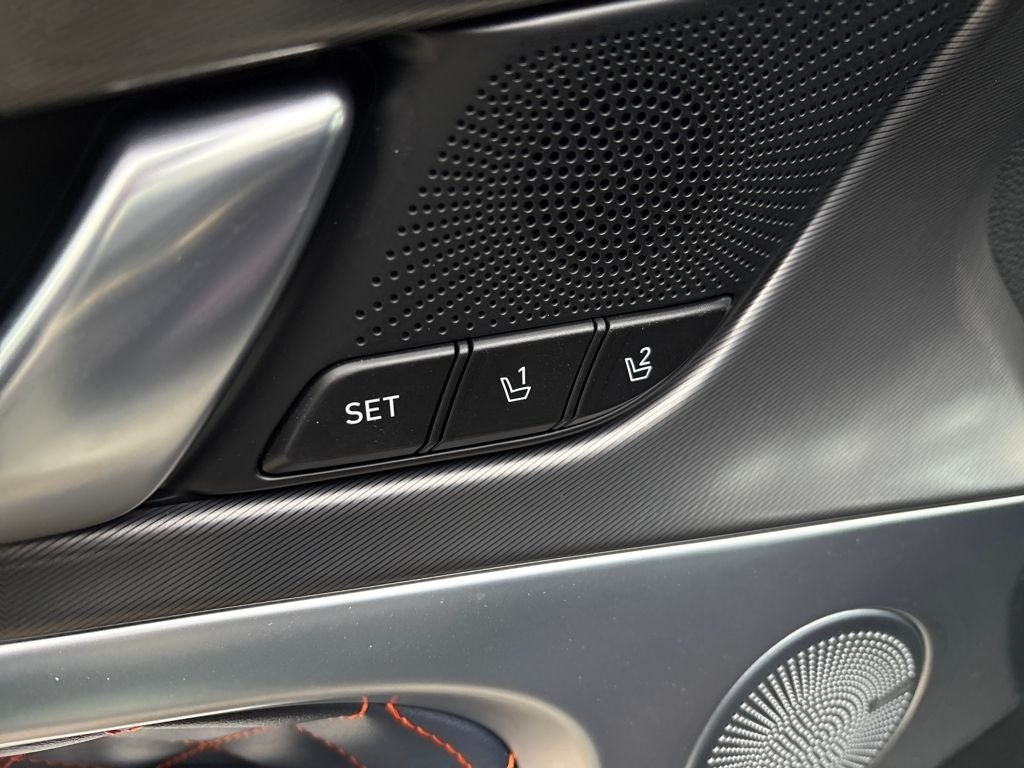 2026 Genesis G70 3.3T Prestige Graphite