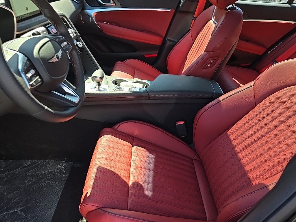 2025 Genesis G70 2.5T Sport Prestige