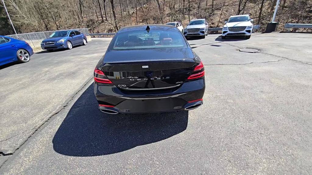 2025 Genesis G70 2.5T Sport Prestige
